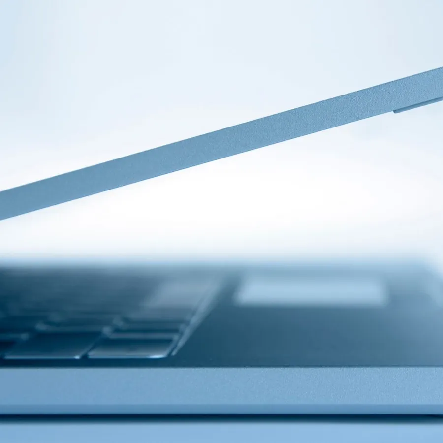 Ultrabook Slim 13